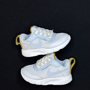 Nike Baby Toddler Girls Sz 2.5C 2.5 Slip On Athletic Shoes VGC Tanjun EasyOn